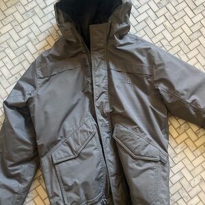 Boy North Face winter coat size L (14/16)